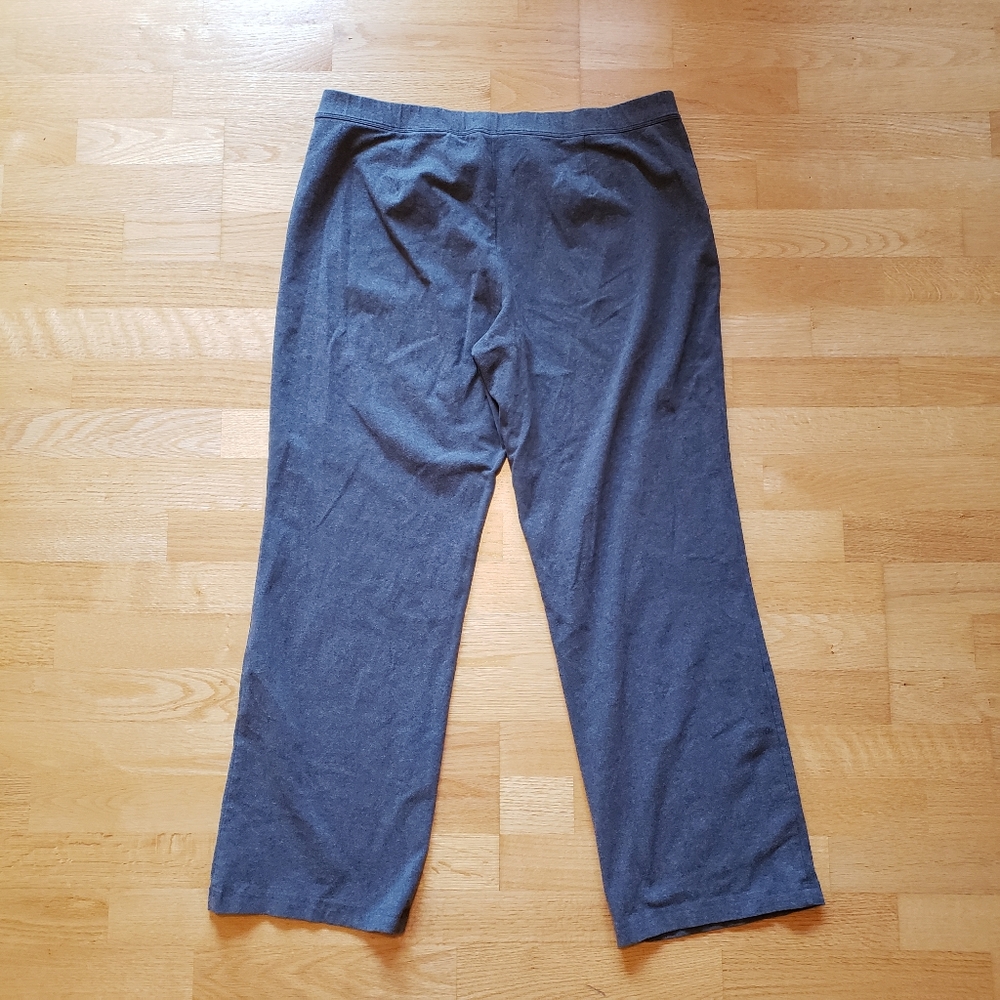 L.L. Bean Pants - Picture 3 of 7